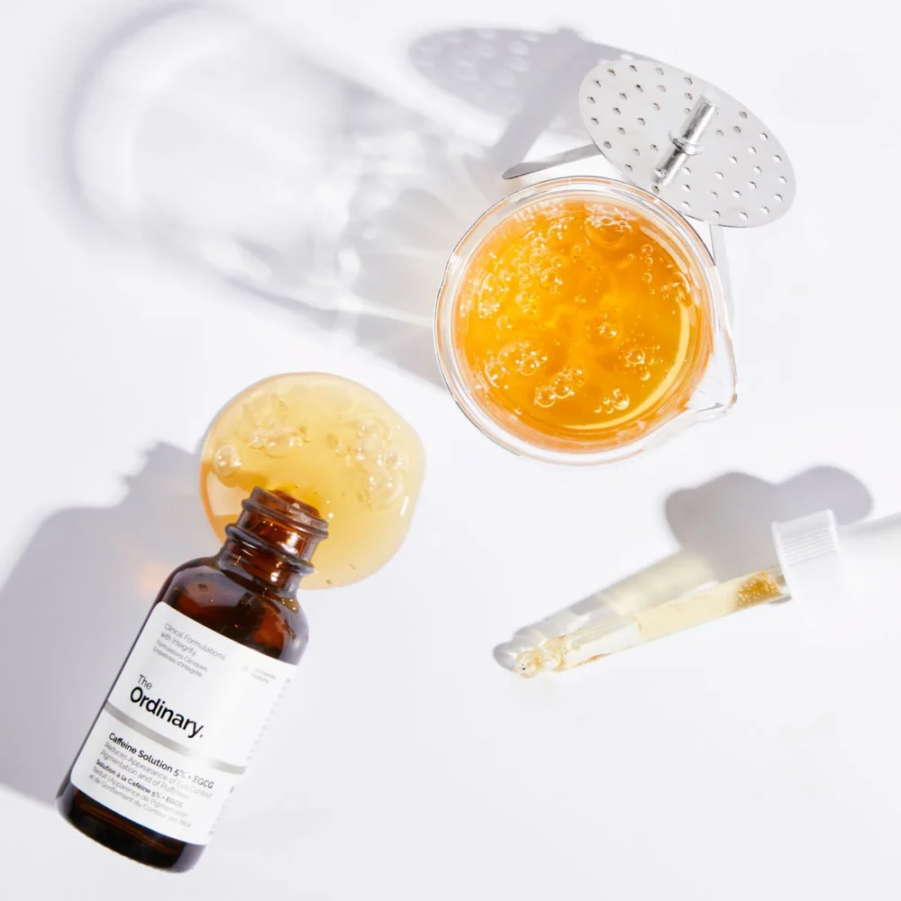 THE ORDINARY Caffeine 5% + ECGC Depuffing Eye Serum - Image 2